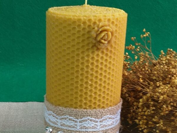 Velón de cera redondo decorado